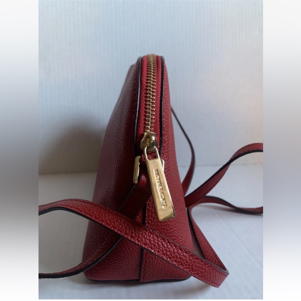 Michael Kors Sz Medium Scarlet Red Bag Adele Dome Crossbody NWT - Picture 3 of 11
